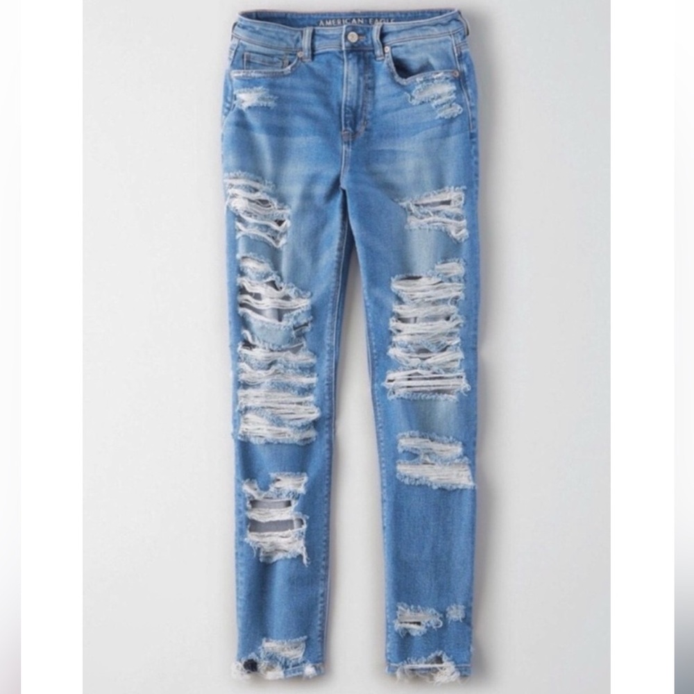 AE - Mom Denim Jeans